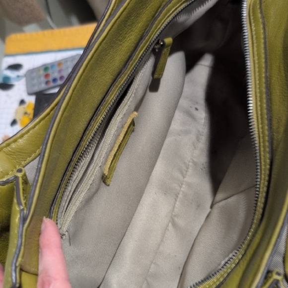 American Leather Satchel - Olive Green - Picture 3 of 7